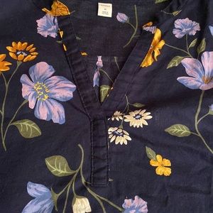 Beautiful navy blue floral top